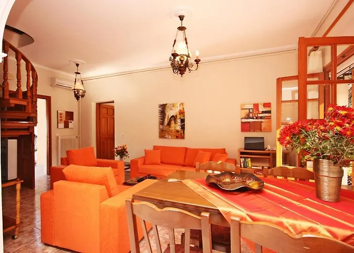 Pool Grigoris Aspiotades